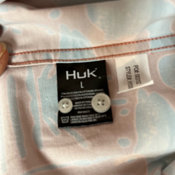 Huk button down shirt Hawaiian size large - Picture 4 of 5